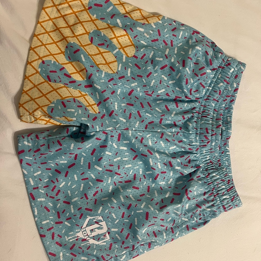 Playful Sprinkle Pattern Kids Shorts